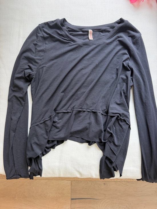FP Movement by Free People Tops - Free People Movement Long Sleeve Black Women's Layered Hem Top